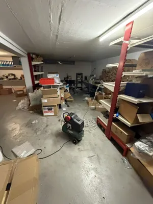 Gewerbeimmobilie mieten in Salzburg Stadt – 140 m², € 2.000 – Bild 7 von 10