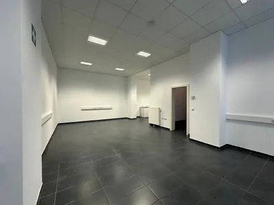 2-Zimmer-Gewerbeimmobilie mieten in Graz – 71 m², € 784 – Bild 2 von 6