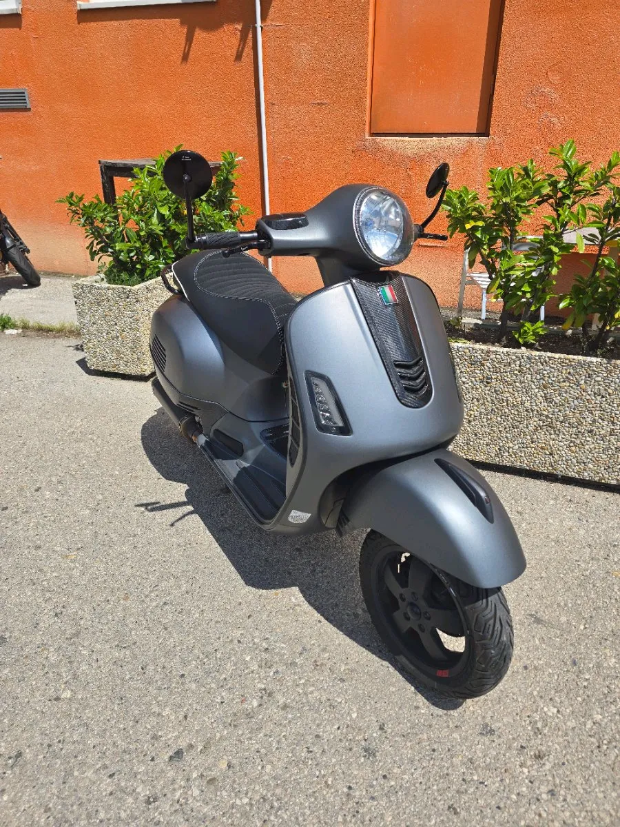 Piaggio GTS