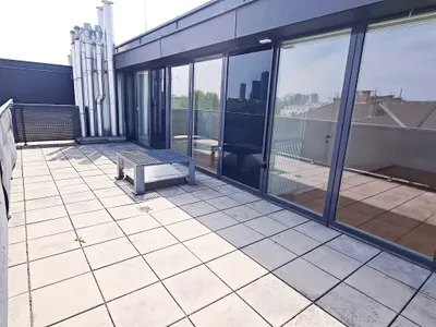 TOPGELEGENHEIT, 113 m2 Neubau mit 39 m2 Freifläche, Wohnküche, 2 Zimmer, Wannenbad, Parketten, Innstraße – Bild 2