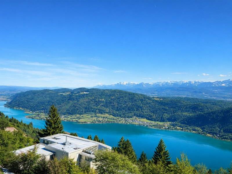 Faszinierendes Seeblick-Domizil mit Freizeitwohnsitzwidmung über dem Ossiacher See / Gerlitzen, Bodensdorf