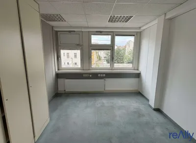 9-Zimmer-Gewerbeimmobilie mieten in Wien – 235 m², € 2.891 – Bild 7 von 17