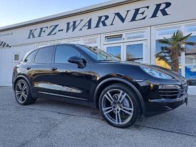 Porsche Cayenne II 3,0 Diesel Aut. *PANO**21"*