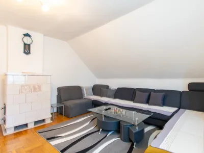 10-Zimmer-Gewerbeimmobilie kaufen in Klagenfurt – 277 m², € 369.000 – Bild 7 von 13