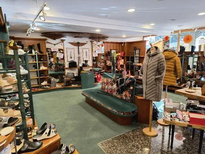 Gewerbeimmobilie mieten in Zell am See – 266 m², € 3.900 – Bild 2 von 5