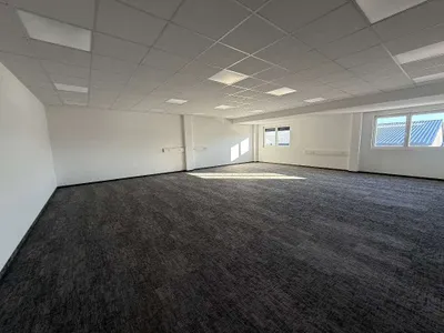 5-Zimmer-Gewerbeimmobilie mieten in Vöcklabruck – 36 m², € 11