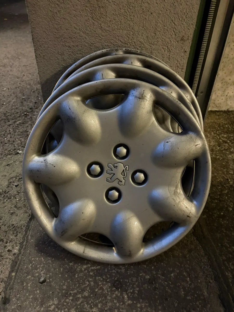 Peugeot 15 Zoll Radkappen Stahlfelgen Abdeckung, € 30,- (1160 Wien)