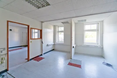 Gewerbeimmobilie mieten in Wien – 126 m², € 2.700 – Bild 13 von 14