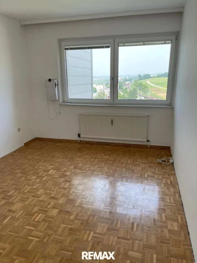 2-Zimmer-Wohnung mit Ausblick und neuer Küche - Ansicht 3