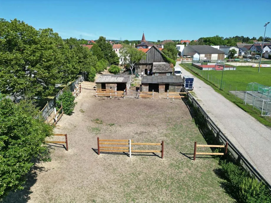 Unmittelbare Korneuburg Nähe: Tresdorf - großes Eckgrundstück - 1.070 m² - Ansicht 3