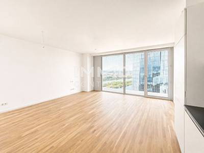 1 Zimmer mit Weitblick - 35. Etage U1 Donauinsel - DC2 Tower: SKY RESIDENCES