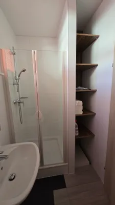 2-Zimmer-Wohnung mieten in Linz – 14 m², € 350 – Bild 3 von 14