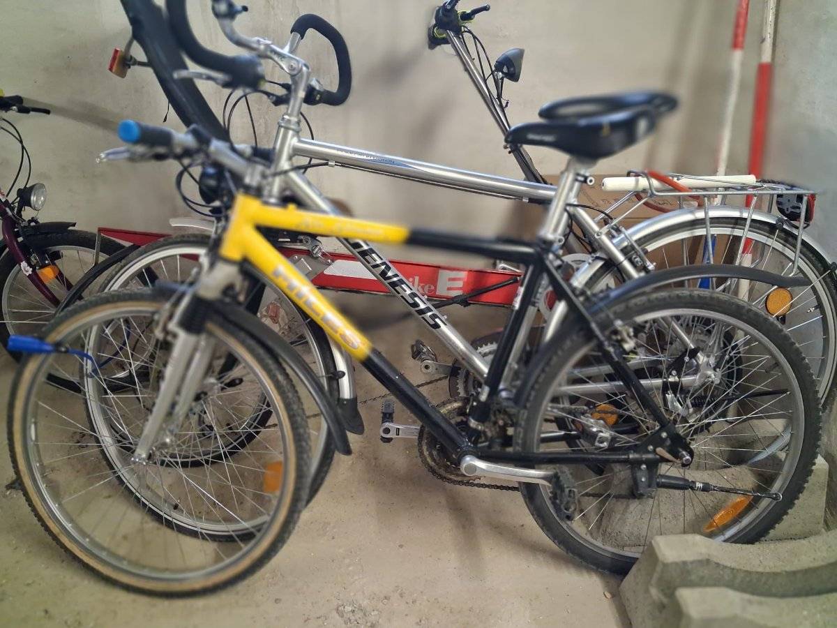 Ein guter Preis ! Hercules Fahrrad - guter Zustand Hercules Citybike zu  verkaufen Hercules Fahrrad sofort fahrbereit Trekkingrad / Citybike  Hercules Hercules Fahrrad mit Licht & Gepcktrger Schnes Hercules Fahrrad  Alltagsfahrrad Hercules -