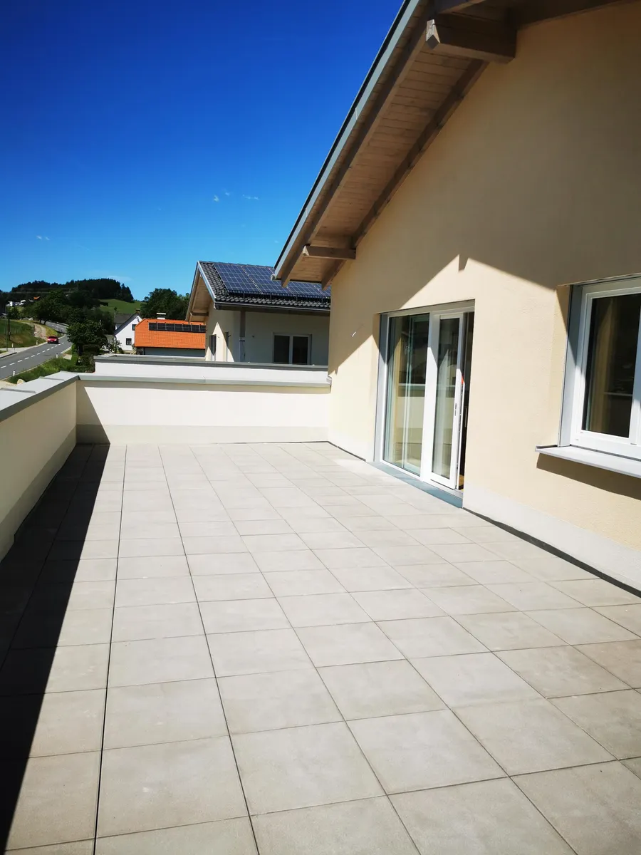 Hochwertige Terrassenwohnung in toller Wohnumgebung - Ansicht 3