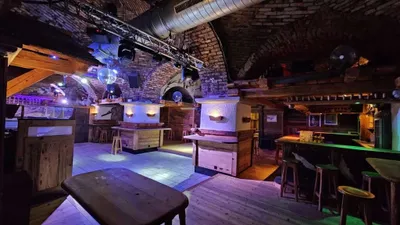 Gewerbeimmobilie mieten in Klagenfurt – 900 m², € 5.800 – Bild 1 von 13