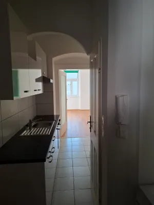 1-Zimmer-Wohnung mieten in Wien – 30 m², € 445 – Bild 2 von 6