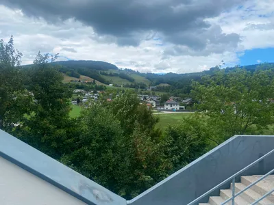 2-Zimmer-Wohnung mieten in Vöcklabruck – 50 m², € 980 – Bild 1 von 10