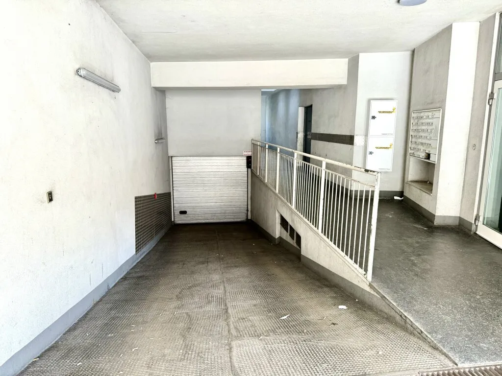 Tiefgaragenstellplatz nähe Elterleinplatz - Ansicht 3