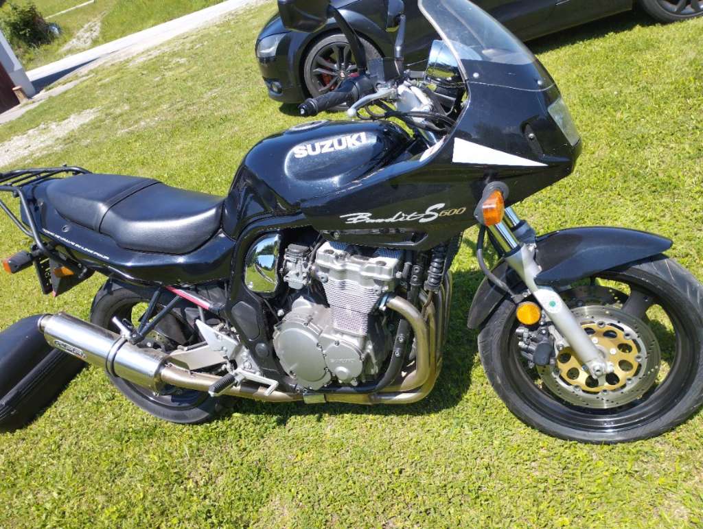 Suzuki Bandit S600 Tourer