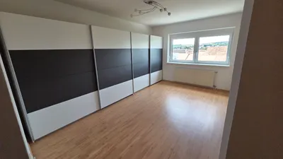 3-Zimmer-Wohnung mieten in Hollabrunn – 83 m², € 900 – Bild 6 von 12
