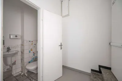 Gewerbeimmobilie mieten in Wien – 231 m², € 3.378 – Bild 5 von 12