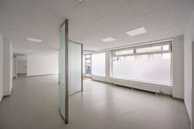 Gewerbeimmobilie mieten in Wien – 231 m², € 3.378 – Bild 2 von 12