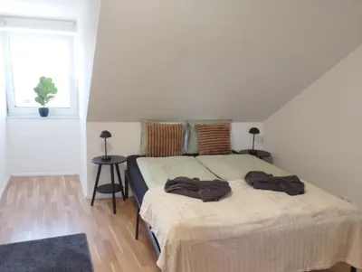 Zwei-Zimmer-WG Maisonette in Oberlaa - ruhig wohnen mit U1 vor der Tür