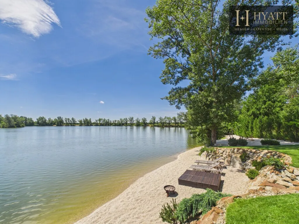 An Exceptional Waterfront Retreat with Private Beach and Unrivaled Privacy - Ansicht 2