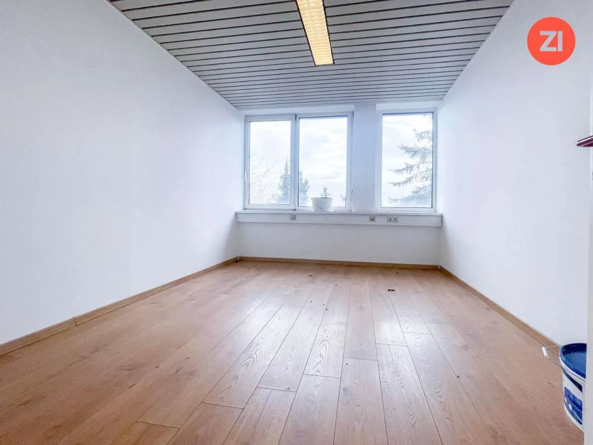 TOP AUTOBAHNANBINDUNG zw. Wien und Salzburg - 4- Raum Büro mit Gemeinschaftsküche - Ansicht 3