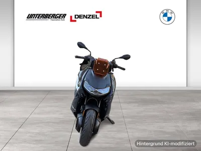 BMW CE 04