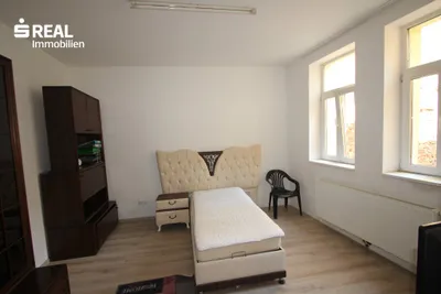 9-Zimmer-Immobilie kaufen in Amstetten – 217,97 m², € 230.000 – Bild 14 von 20