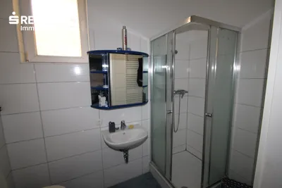 9-Zimmer-Immobilie kaufen in Amstetten – 217,97 m², € 230.000 – Bild 15 von 20