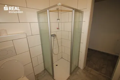 9-Zimmer-Immobilie kaufen in Amstetten – 217,97 m², € 230.000 – Bild 11 von 20