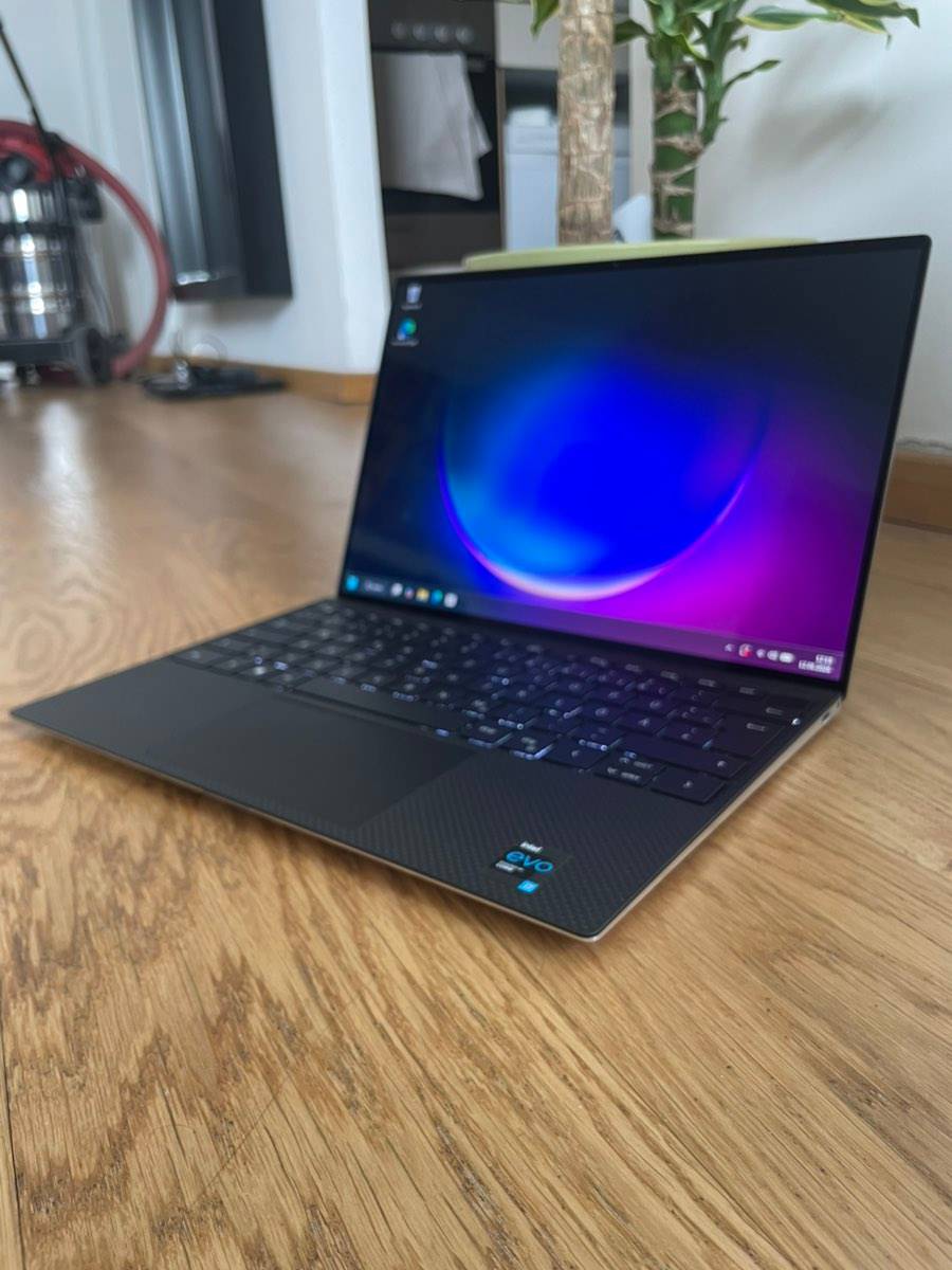 Dell XPS 13 9310 i7-1185G7 | 16GB RAM | 1TB SSD NVMe | 13.4" 4K OLED Touch Touchscreen | Ultrabook Laptop Notebook
