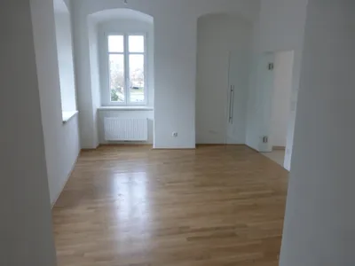 2-Zimmer-Wohnung mieten in Linz – 39,59 m², € 666 – Bild 2 von 10