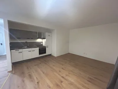 2-Zimmer-Wohnung mieten in Linz Land – 47 m², € 720 – Bild 1 von 8