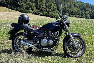 Kawasaki Zephyr 550