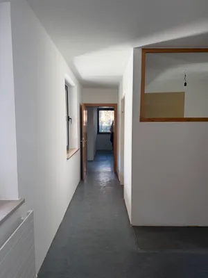 6-Zimmer-Gewerbeimmobilie mieten in Wels – 140 m², € 2.900 – Bild 14 von 25