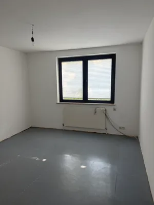6-Zimmer-Gewerbeimmobilie mieten in Wels – 140 m², € 2.900 – Bild 20 von 25