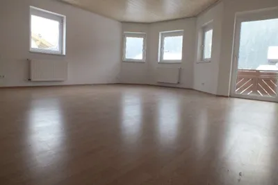 3-Zimmer-Wohnung mieten in Villach Land – 80 m², € 900 – Bild 3 von 9