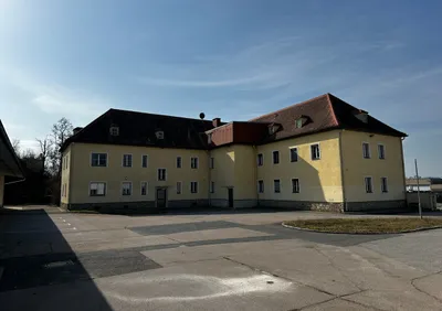 Gewerbeimmobilie kaufen in Horn – 3 756 m² – Bild 3 von 21