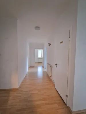 5-Zimmer-Wohnung mieten in Bruck-Mürzzuschlag – 87 m², € 820 – Bild 2 von 11