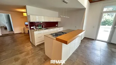 8-Zimmer-Haus kaufen in Baden – 244 m², € 698.000 – Bild 5 von 31