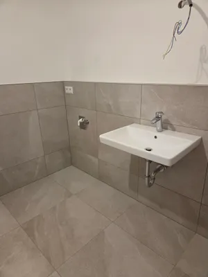 2-Zimmer-Wohnung mieten in Braunau am Inn – 51 m², € 1.130 – Bild 9 von 17