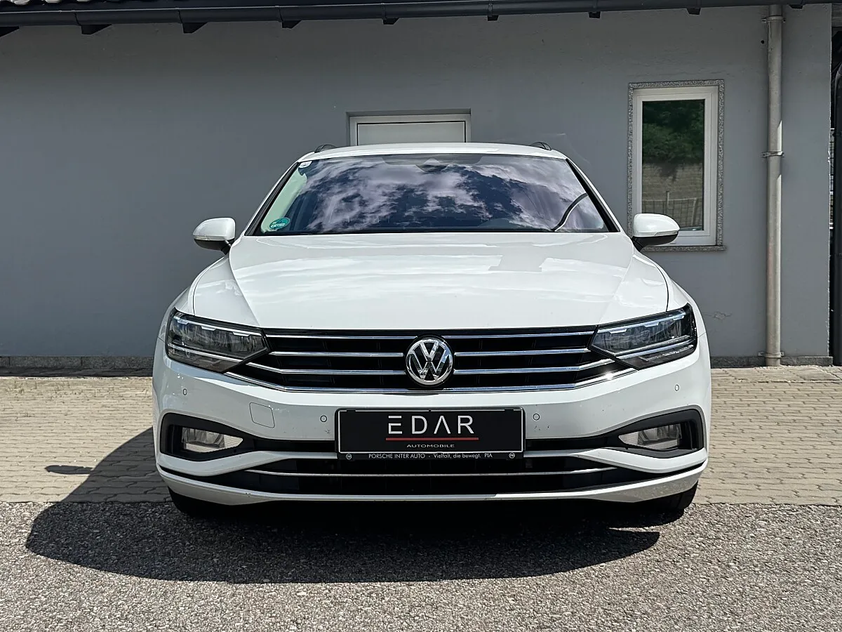 VW Passat