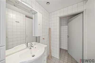 6-Zimmer-Gewerbeimmobilie mieten in Wien – 190 m², € 2.715 – Bild 12 von 16