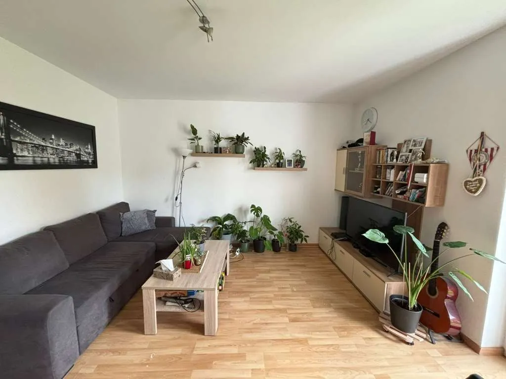 Wohnung mit Gartenanteil - Ansicht 2