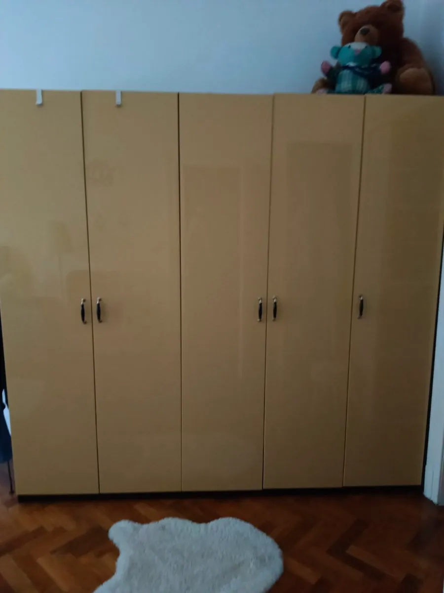 Ikea PAX Kleiderschrank 250 cm Breit zu Verschenken, € 0,- (8010 Graz)