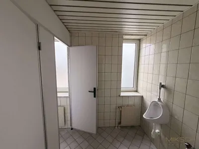 10-Zimmer-Gewerbeimmobilie mieten in Sankt Pölten – 306 m², € 10 – Bild 14 von 15