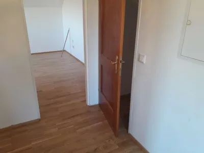 6-Zimmer-Wohnung mieten in Baden – 142 m², € 1.630 – Bild 18 von 32
